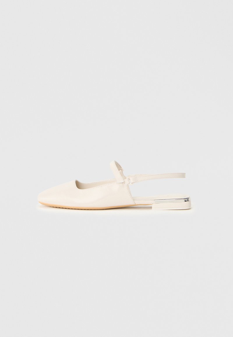 DKNY Slingback ballerina´s crème