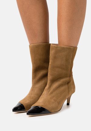 Custommade, Bottines - light brown