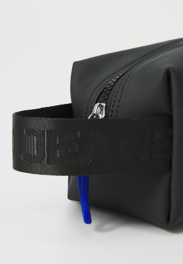 WASHBAG UNISEX - Wash bag2