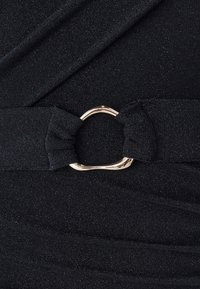 Thumbnail Image 8