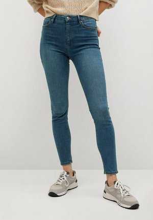 Vaqueros pitillo - blue denim