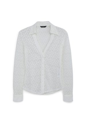 Weiße Spitzenbluse mit Kragen, Knopfverschluss vorne und langen Ärmeln. Der strukturierte Stoff hat ein florales Muster und eine lockere Passform.