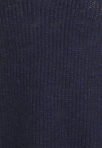 GAP Top - blue