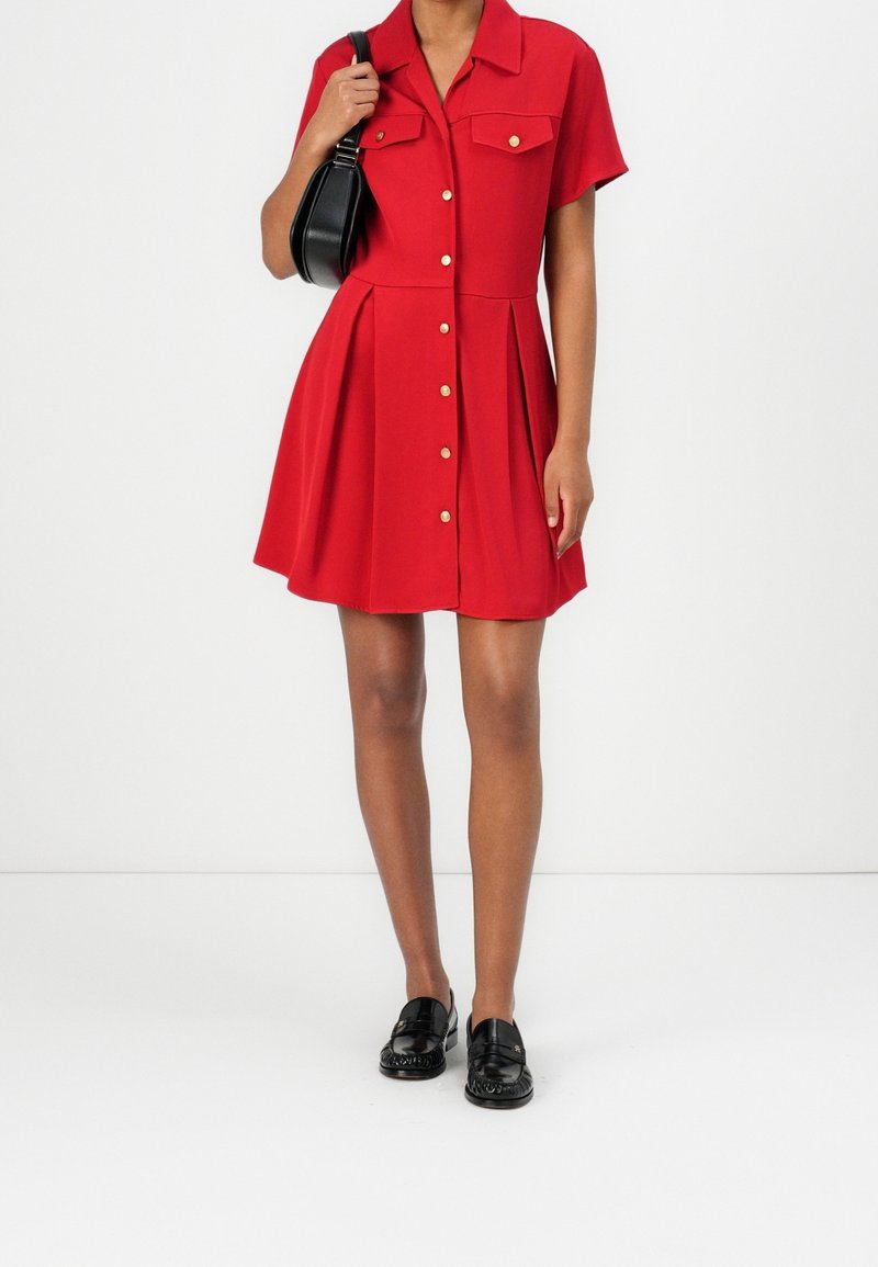Tommy Hilfiger Shirt dress - red - (Pre-owned) - Zalando.ie Tommy Hilfiger Shirt dress - red - (Pre-owned) - Zalando.ie