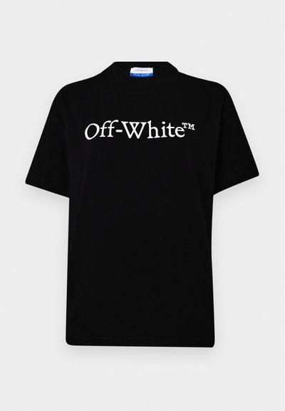 Camiseta de algodón negra con mangas cortas y cuello redondo, que presenta un gran logo blanco de "Off-White™" impreso en la parte frontal.