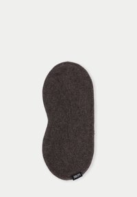 Semelle intérieure en laine marron avec une forme ergonomique, texture douce et une petite étiquette logo sur le bord. Convient aux chaussures de confort.