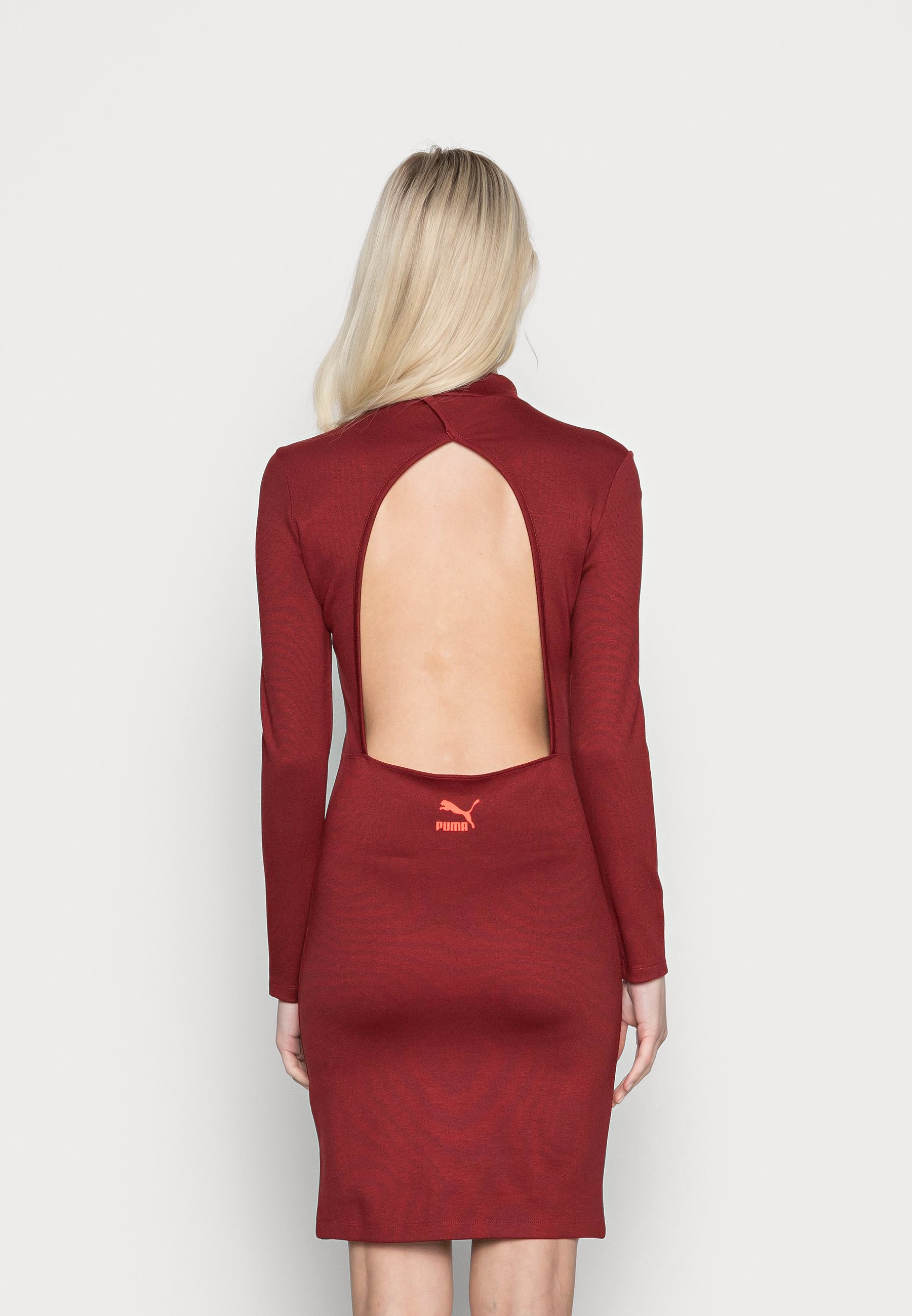 Puma BODYCON DRESS - Jersey dress 