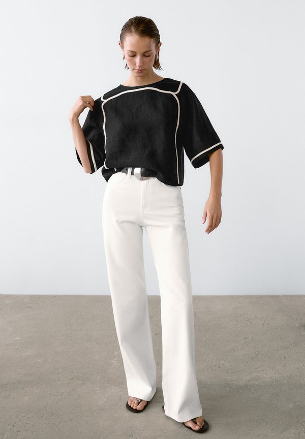 WITH CONTRAST EMBROIDERY  - Blouse4