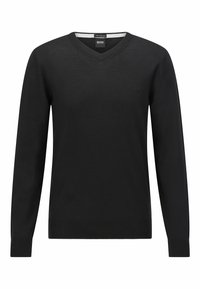 Svart V-ringad tröja i finstickat material, med långa ärmar, ribbade muddar och nederkant, samt en subtil logotyp på bröstet.