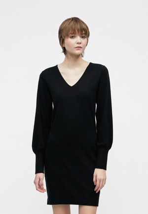 VIAMARIA V NECK SHORT DRESS - Strikkjoler - black