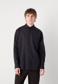 Thumbnail Image 4