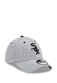 Gray baseball cap with a black embroidered logo. The fabric has a textured pattern; features a curved visor and a black button on top.