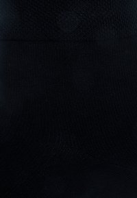 Thumbnail Image 3