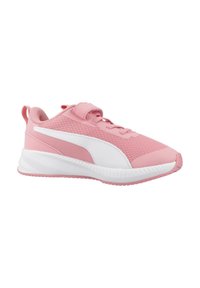 Scarpa da ginnastica rosa con tomaia in mesh traspirante, dettagli bianchi, chiusura con lacci e velcro, e suola in gomma texture.