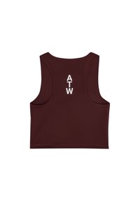 Vinröd ärmlös tanktop i stretchigt material, med en klassisk passform och vit "ATW"-text på baksidan.