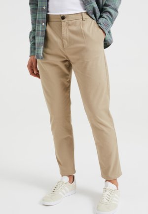 LOOSE FIT - Chinos - beige