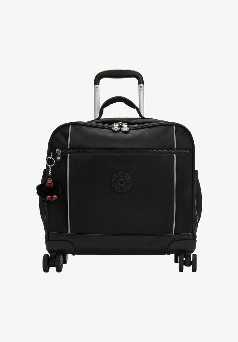 Valigia nera con linee di accento argento, doppie cerniere e logo. Include un portachiavi a forma di scimmia attaccato a una maniglia laterale.