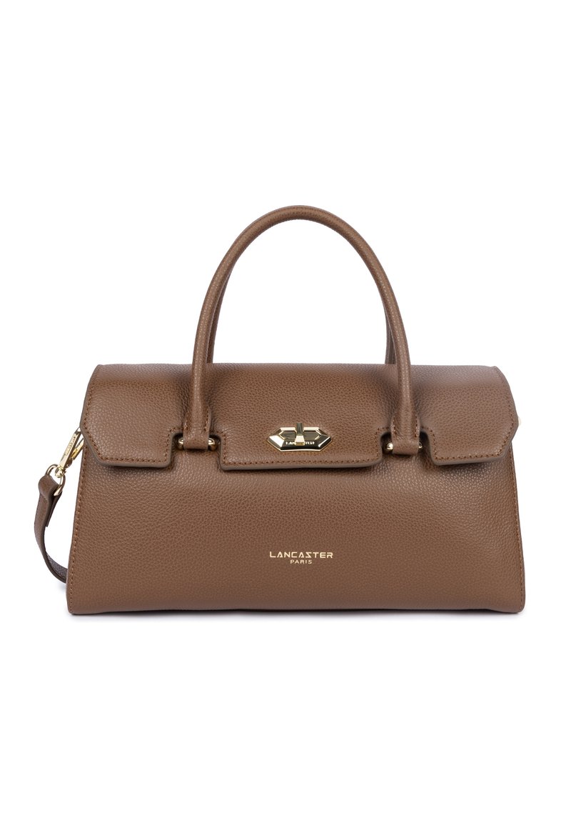 Sac à main en cuir marron à la conception structurée, avec des anses supérieures arrondies, de la quincaillerie dorée et une fermeture à fermoir. Présente le logo de la marque embossé à l'avant.