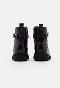 Ted Baker Stivaletti stringati - black