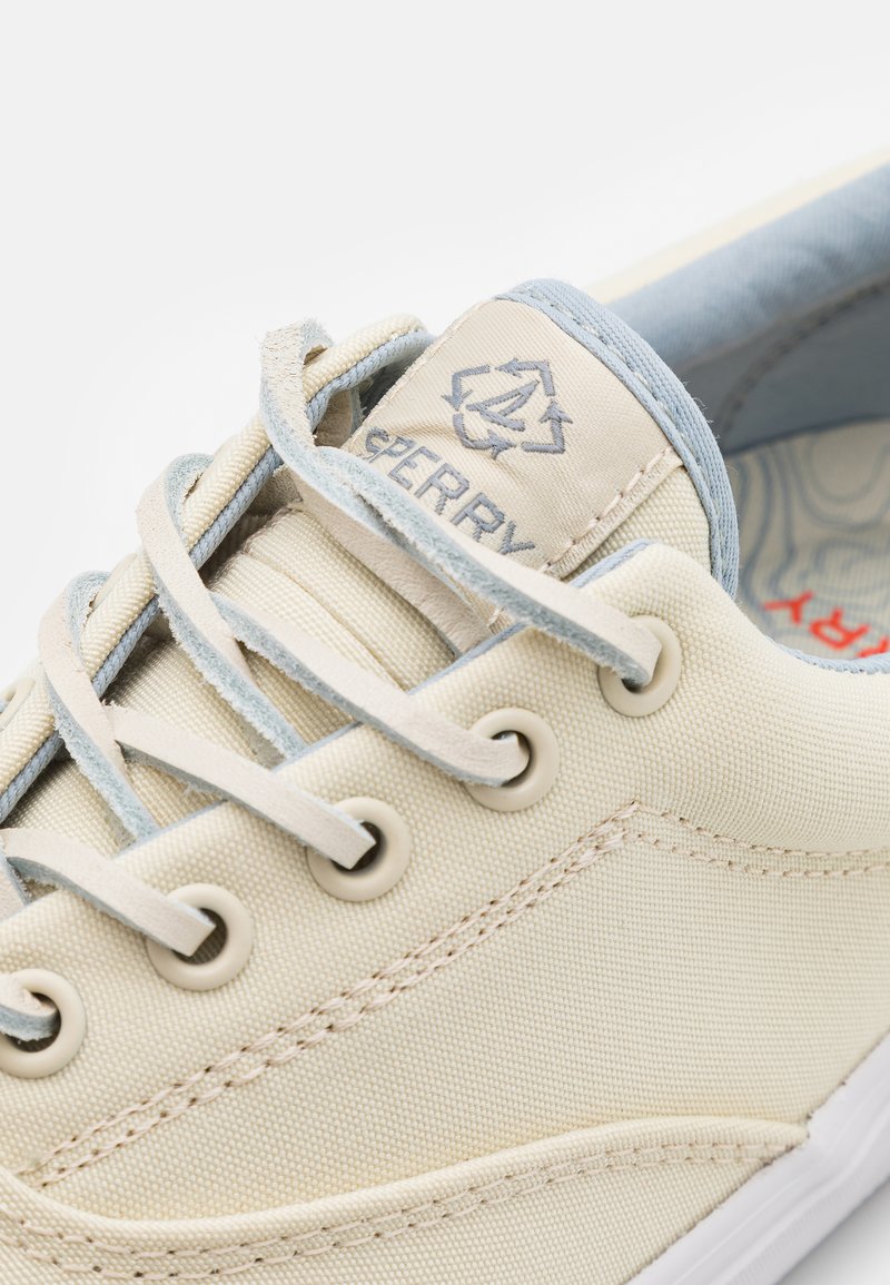 STRIPER SEACYCLED - Zapatillas - ivory/crema - Zalando.es