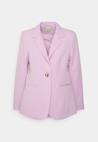 Fialový blazer s přiléhavým střihem, jednoduchým zapínáním na jeden knoflík, klopovými límci a dvěma bočními kapsami. Hladká textura s minimálními detaily.