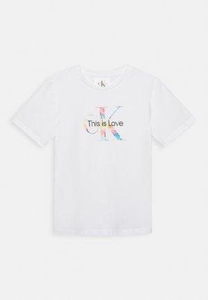 PRIDE MONOGRAM LOGO TEE UNISEX - T-shirt z nadrukiem - bright white