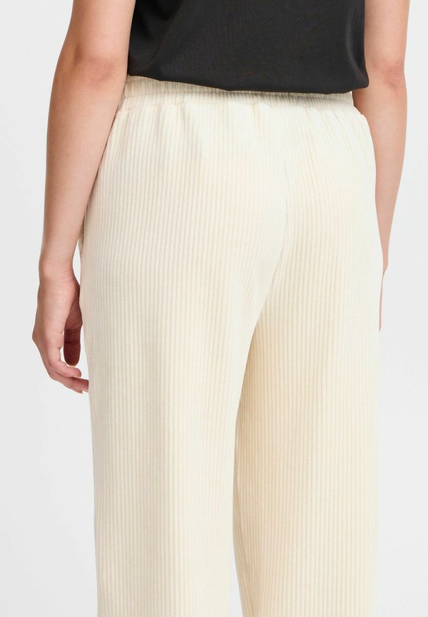 IHTAMARY - Trousers - almond milk3