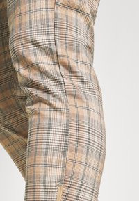 Gabba Chinos - light brown