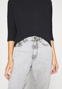 s.Oliver Langarmshirt - dark blue