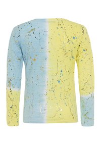 Langarmshirt mit einem Farbverlauf von Blau zu Gelb, das Spritzmuster in Schwarz, Gold und Blau aufweist. Baumwoll-Mischgewebe.