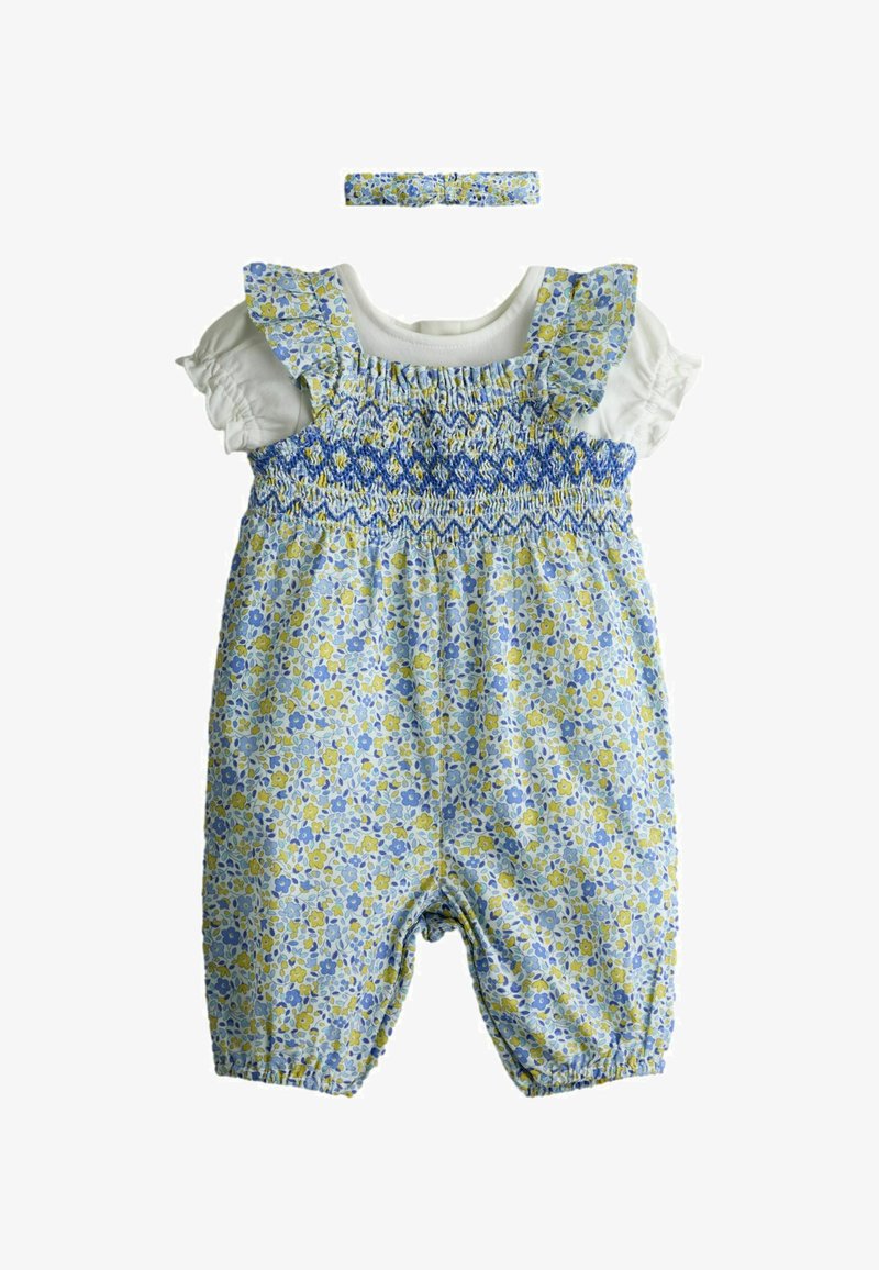 Blå og gul blomsterbørnedragt med flæse stropper, smocket krop, hvid kortærmet innertrøje og matchende pandebånd.