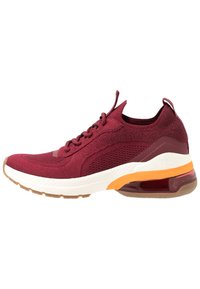 Tamaris Fashletics LACE UP  - Sneaker low - dark cherry