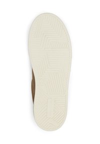 Braune Wildlederschuhe mit einer weißen Gummisohle, die ein Zickzackmuster aufweist. Größe 42 auf der Sohle markiert. Flaches Design für die Freizeit.