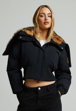 OSSANI SPLIT HOOD CROP PUFFER BOMBER JACKET - Vinterjakke - jet black