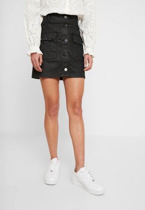 Gonna a campana - black