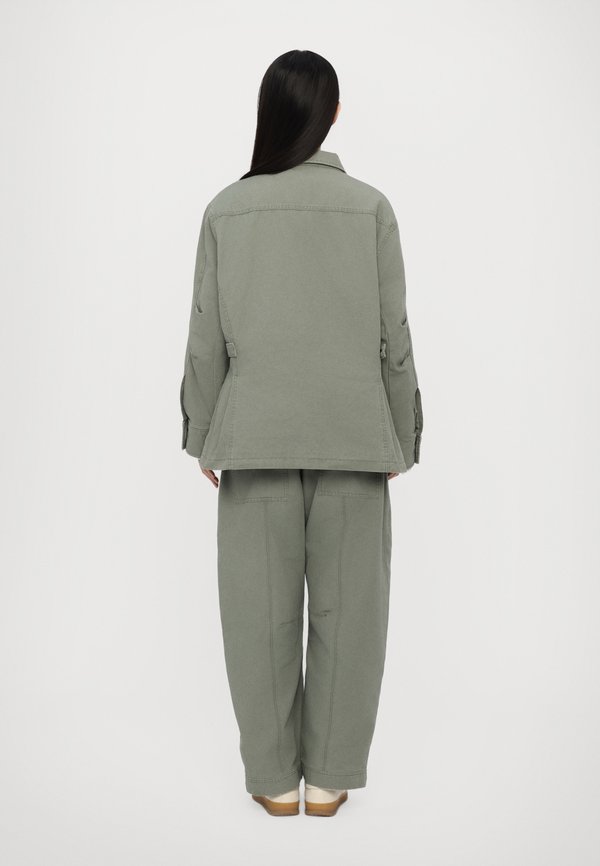 FIELD JACKET - Bomber Jacket4