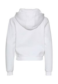 Hoodie bianco corto con cappuccio regolabile, polsini e orlo a costine. Texture del tessuto liscia con dettagli di cucitura visibili.