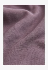 Unausgewählt, purple