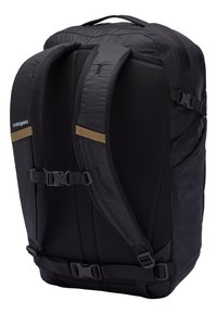 Zaino nero realizzato in tessuto resistente, dotato di spallacci in rete imbottiti, numerose cinture regolabili e una forma rettangolare con accenti discreti.