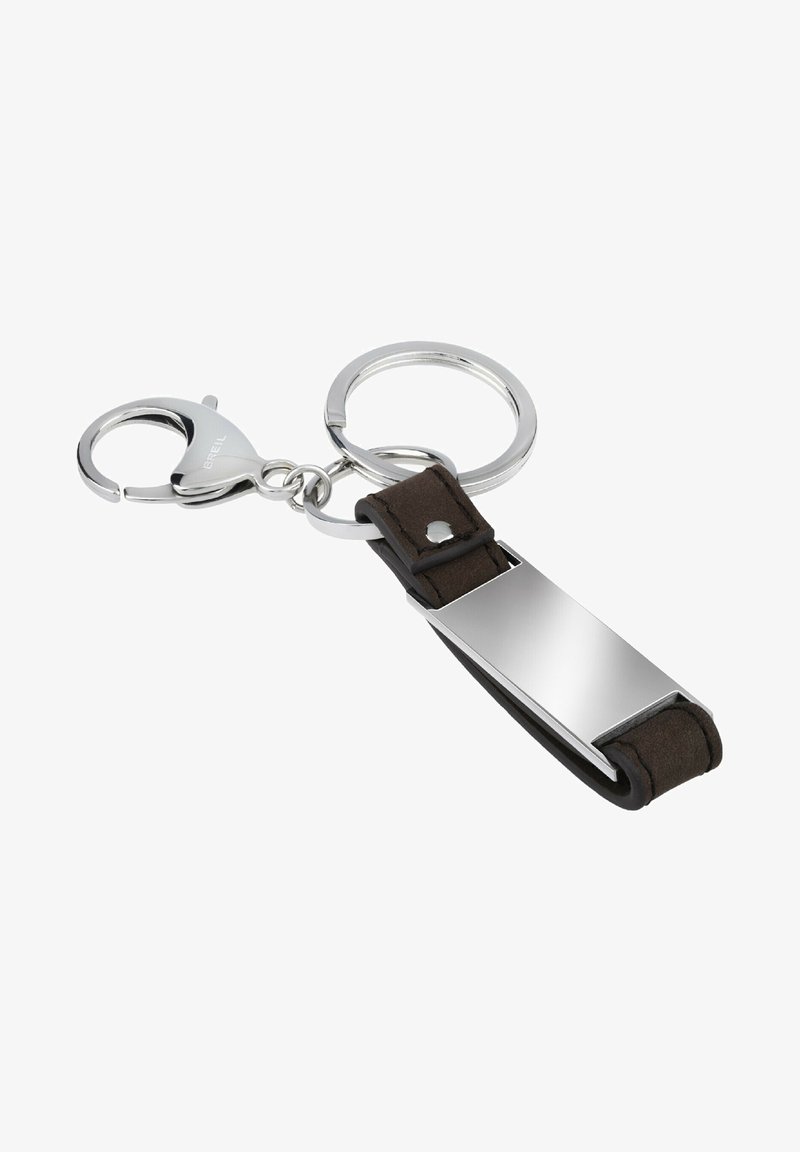 Nøglering med en sølvclip, to metalringe og et brunt kunstlæderbånd med en glat, skinnende sølvplade til gravering.