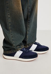 BUSTER - Zapatillas - navy