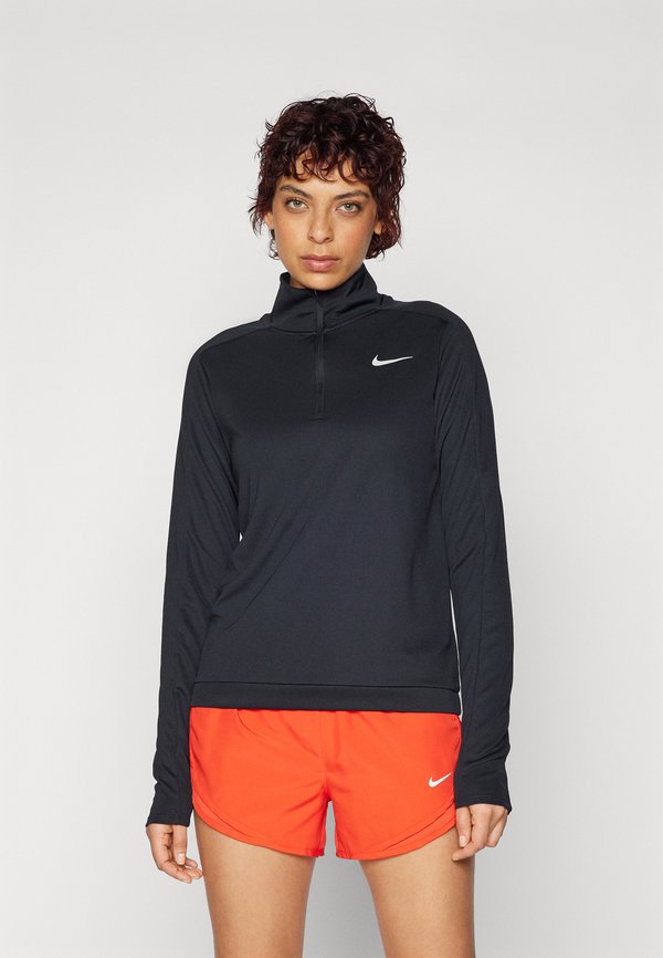 PACER - Langarmshirt