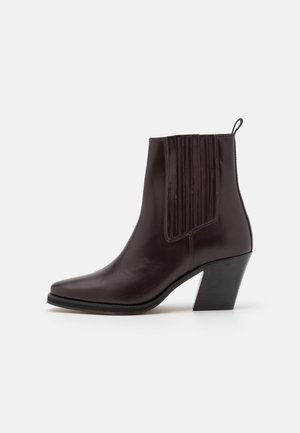 SOPHIA BOOTS LOW - Klasszikus bokacsizmák - dark brown