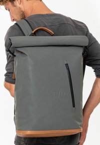 Aunts & Uncles MATSUYAMA  - Zaino - gravity grey