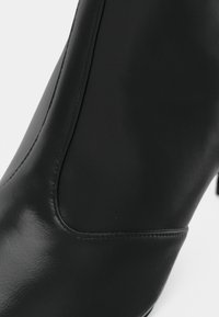 Furla ESSENTIAL BOOT - Bottines - nero
