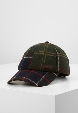 Honkbalkap met een groen, zwart en bruin geruit patroon, voorzien van een gebogen klep en een klein rechthoekig merklogo op het voorpaneel.