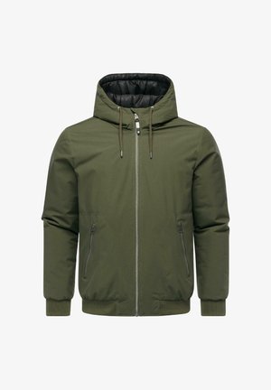 Giacca con cappuccio verde oliva, con zip frontale, due tasche laterali, polsini e orlo a costine e una fodera interna trapuntata.