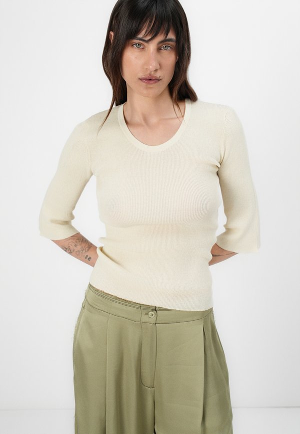 LANDO - Jumper - pistachio shell2