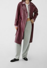 Stradivarius Trench - bordeaux