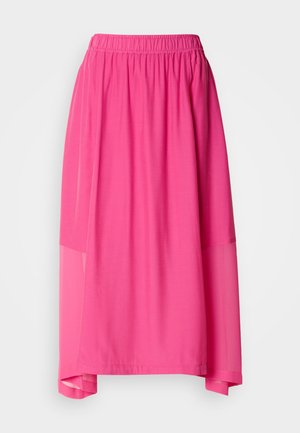 Ružová midi sukňa s elastickým pásom, ktorá má vrstvený dizajn a priesvitné akcenty, vytvárajúca voľný siluetu a jemnú textúru.